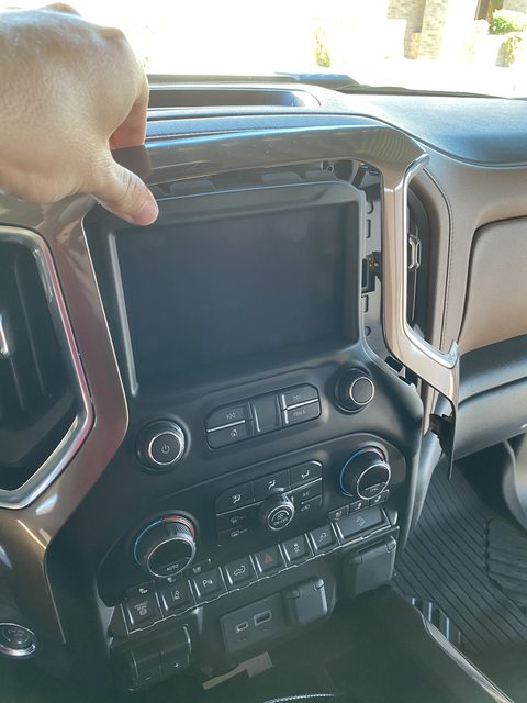 how to install a radio in the 2020 chevy silverado 2500